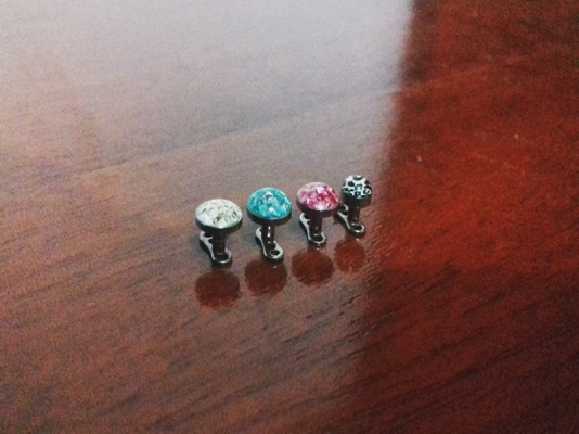 Microdermal Titanium c/ Strass Colorido (Unidade) [30% OFF!]