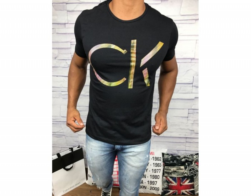 CAMISETA CALVIN KLEIN - PRETA
