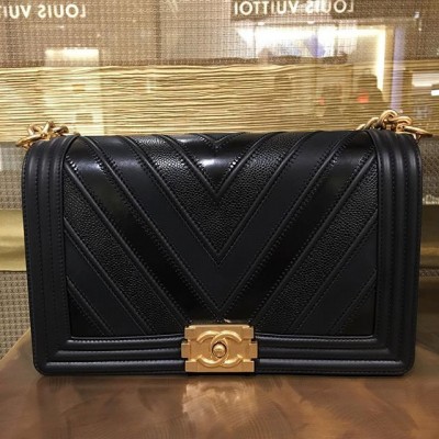 Chanel Leboy Chevron Lindaaa!!