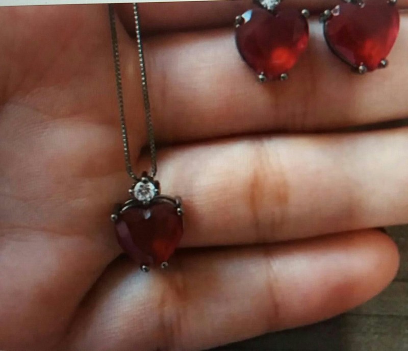 Conjunto Coração Vermelho