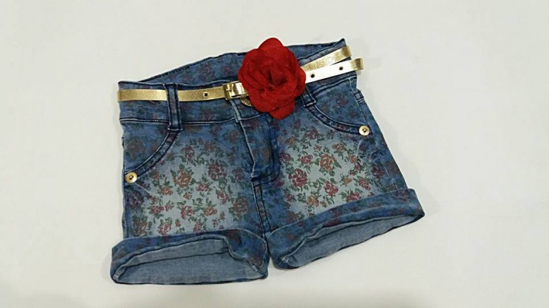 SHORTS JEANS C/CINTO E FLOR COD 63166
