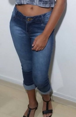 Calça jeans, Tam 40