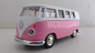 Kombi Rosa