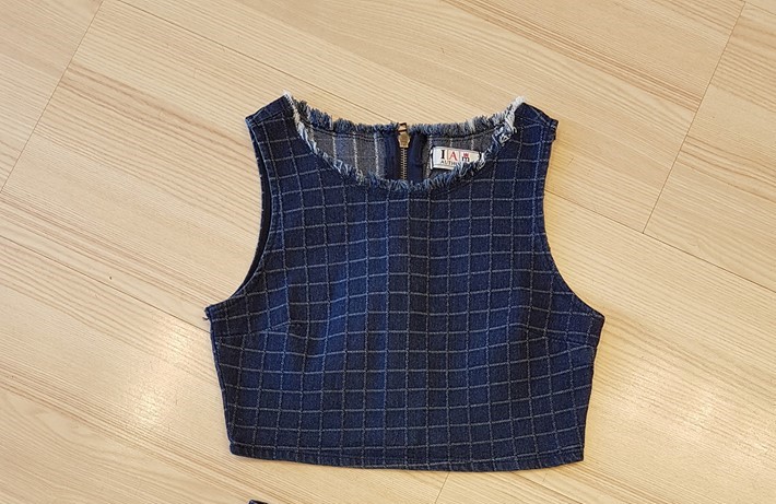 CROPPED DENIM
