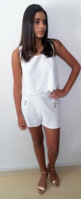 Conjunto short e blusa de malha, com bordado inglês, Tam M