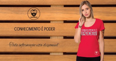 Camiseta Feminina - Conhecimento é Poder