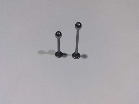 Piercing Labret Aço Cirúrgico (Unidade) [30% OFF]