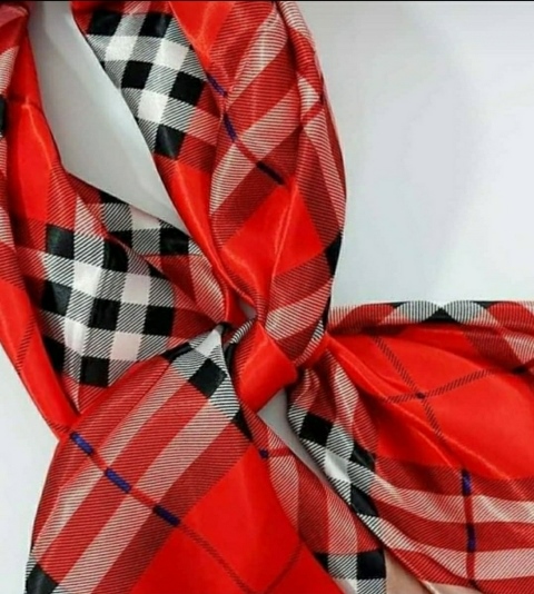Lenço Burberry Vermelho