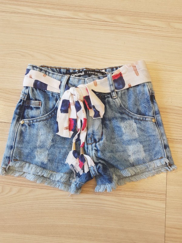 SHORT JEANS BORDADO BOLSO
