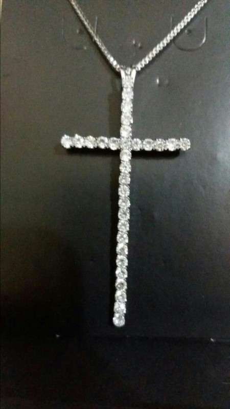 Crucifixo no Ródio Branco