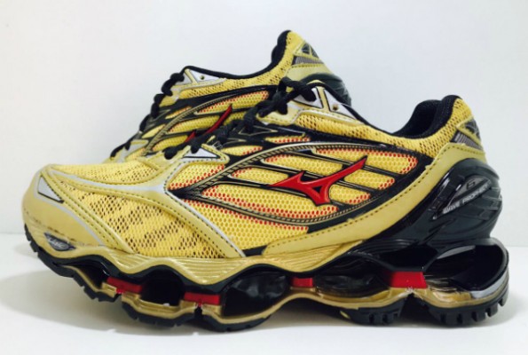 mizuno prophecy 6 dourado