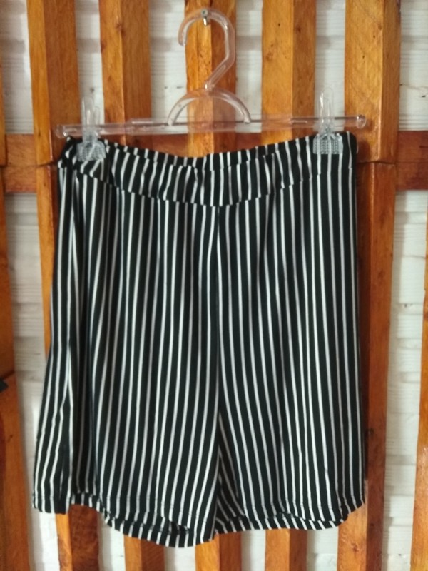 Short Casual