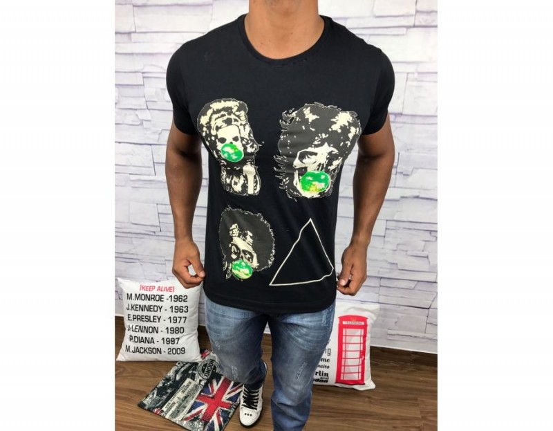 CAMISETA SERGIO K - PRETA