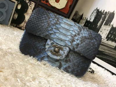 Chanel Python 17cm Petróleo