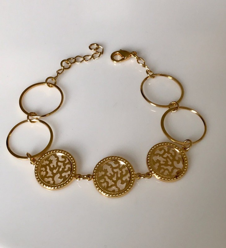 Pulseira elos grandes com desenhos recortados