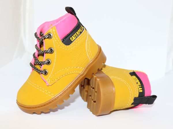 bota cat infantil