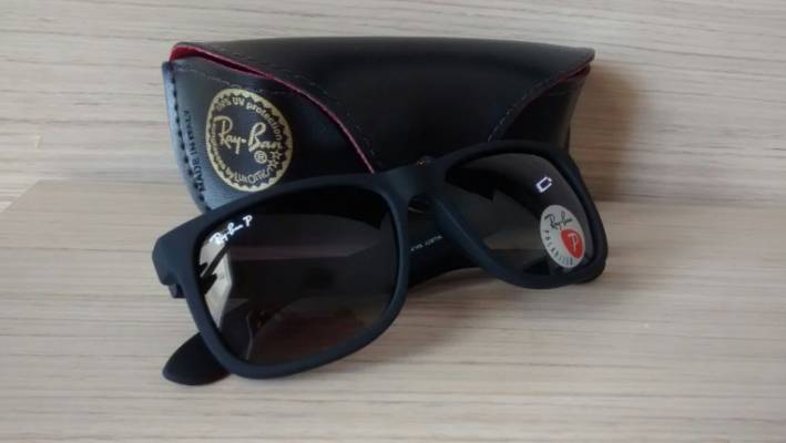 Óculos de Sol Justin Preto- Ray-Ban