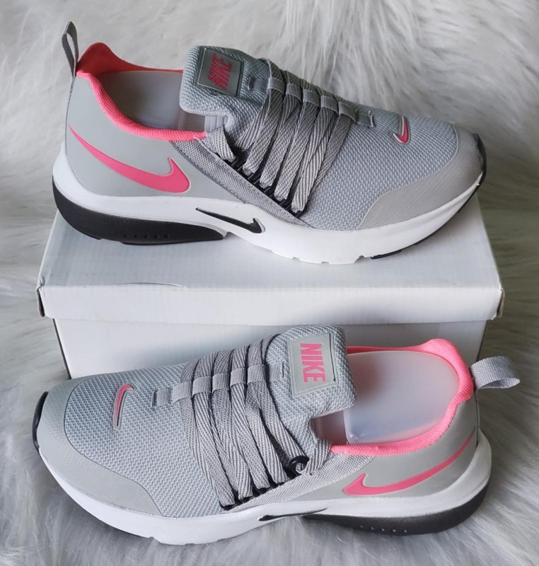 Tênis Nike Cinza Rosa
