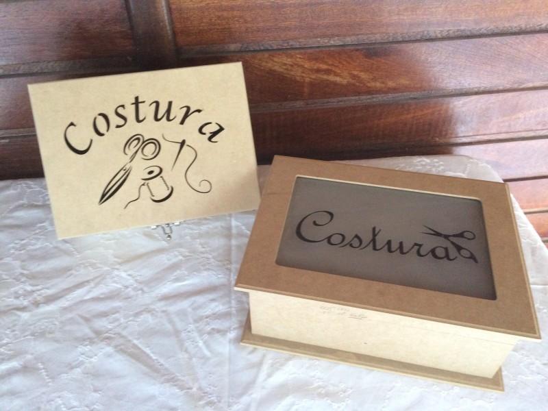 CAIXA DE COSTURA JATEADO 29/21,5/11,5 MDF CRU R$ 38,00 CAIXA DE COSTURA LASER MDF CRU 26/19/10 - R$ 39,80