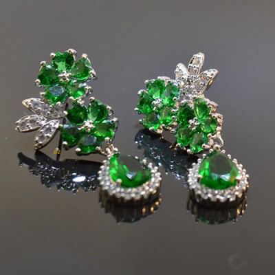 BRINCO DE FESTA ZIRCONIA VERDE ESMERALDA-1079