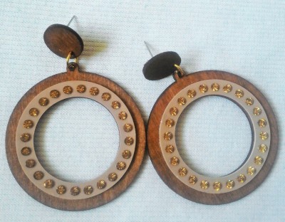 Brinco Circulo de Madeira