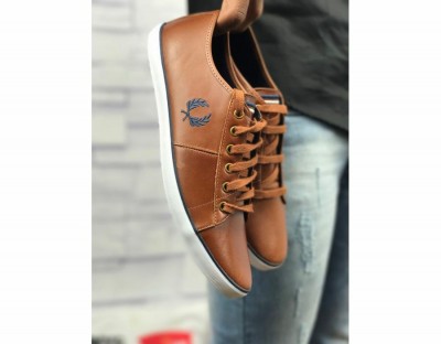 SAPATÊNIS FRED PERRY - MARROM