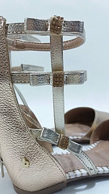 SAPATILHA LOVE OURO BRANCO COD 63500