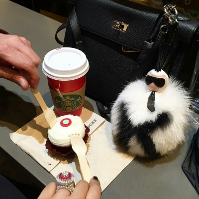 Karlito Charm Pom-Pom