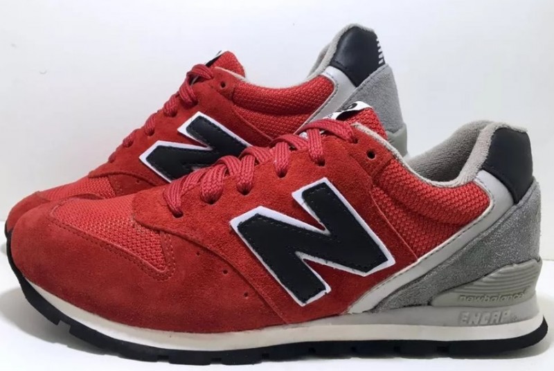 New Balance 373