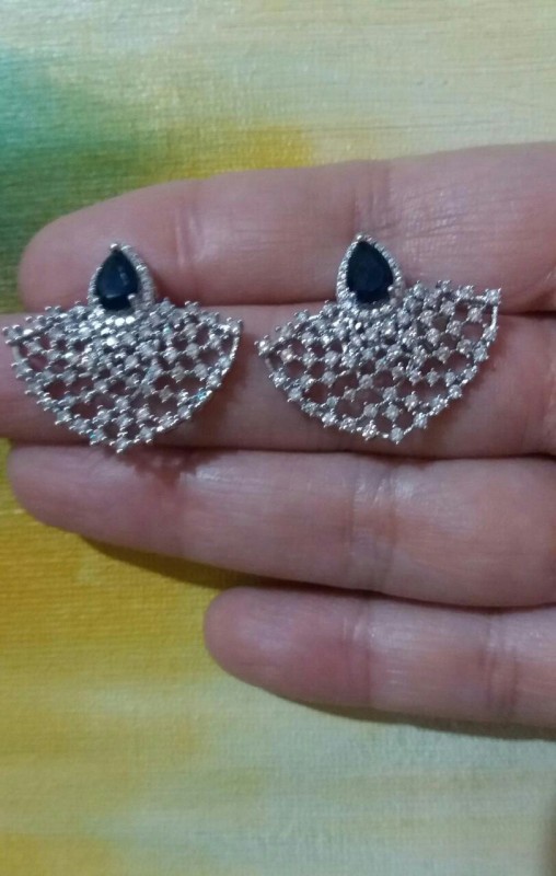 Brincos Leques com Pedras Safiras