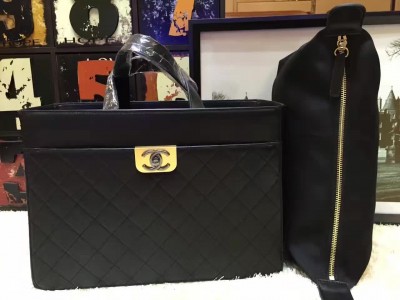 Chanel Shop 33cm