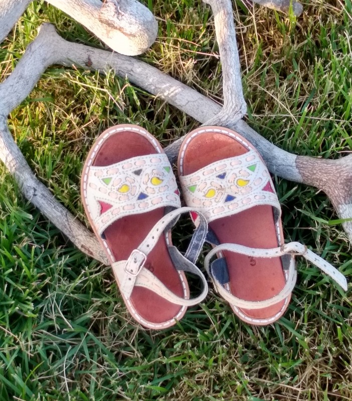 Sandalia de couro shop feminina infantil