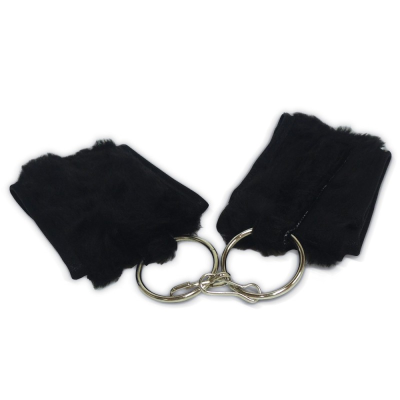 ALGEMA DE PELÚCIA PRETO