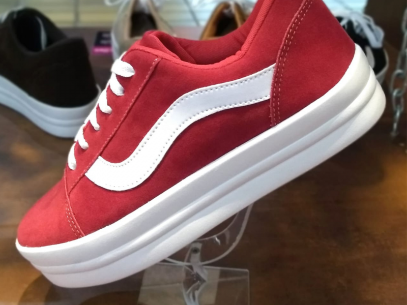 TENIS