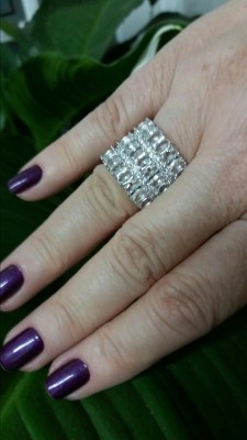 Aliança Cravejadas de Zircônias Banho Ouro Branco Aro 18