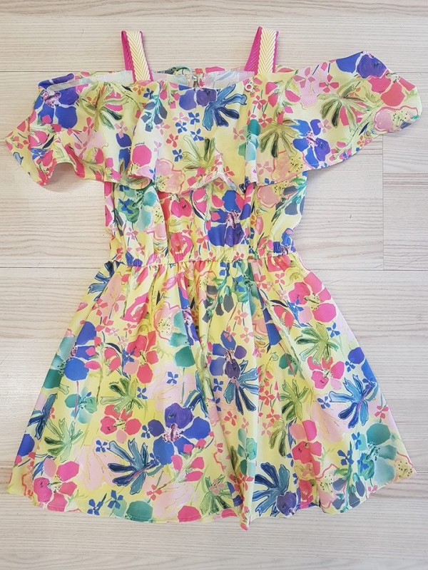vestido Babado