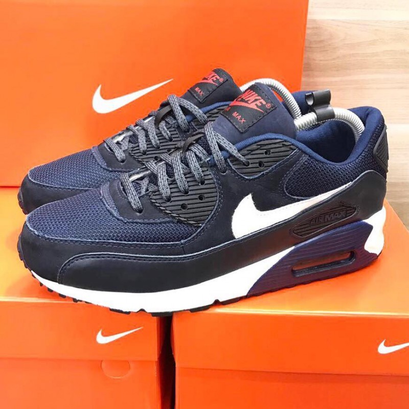 NIKE AIR MAX 90