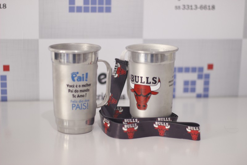 50 Canecas de Chopp de Alumínio 500ml