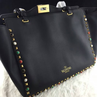 Valentino Shop Spike Color