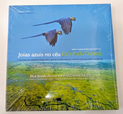 LIVRO: JOIAS AZUIS NO CÉU DO PANTANAL