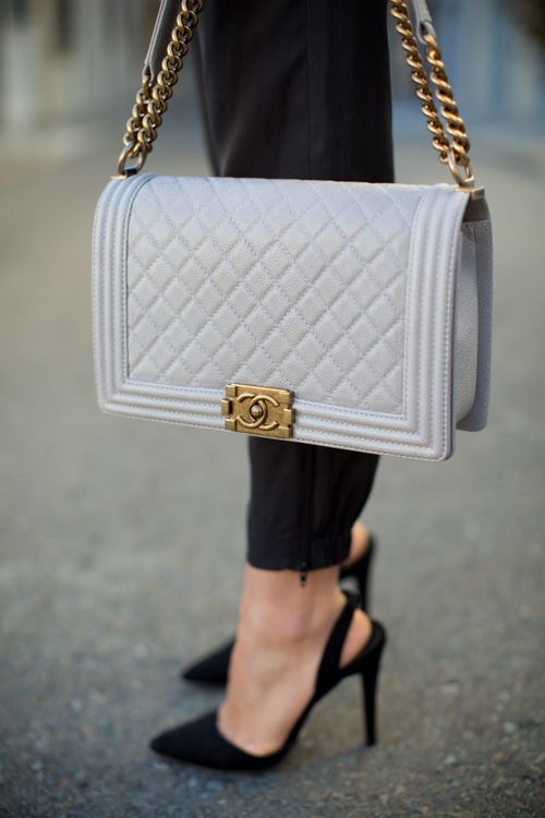 Chanel le boy 28cm sales