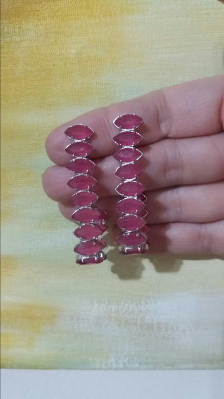 Brinco Meia Argola Navetes Pink