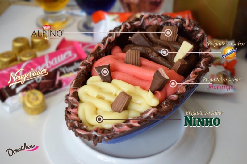Recheado com chocolate Alpino e chocolate Neugebauer