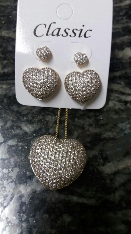 Conjunto Coração Zircônias Brancas Banho Ródio Branco