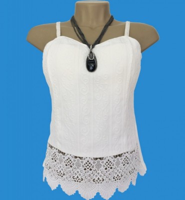 Blusa com Bojo Rendada