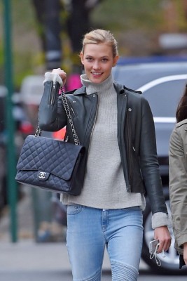 Chanel Max 33cm