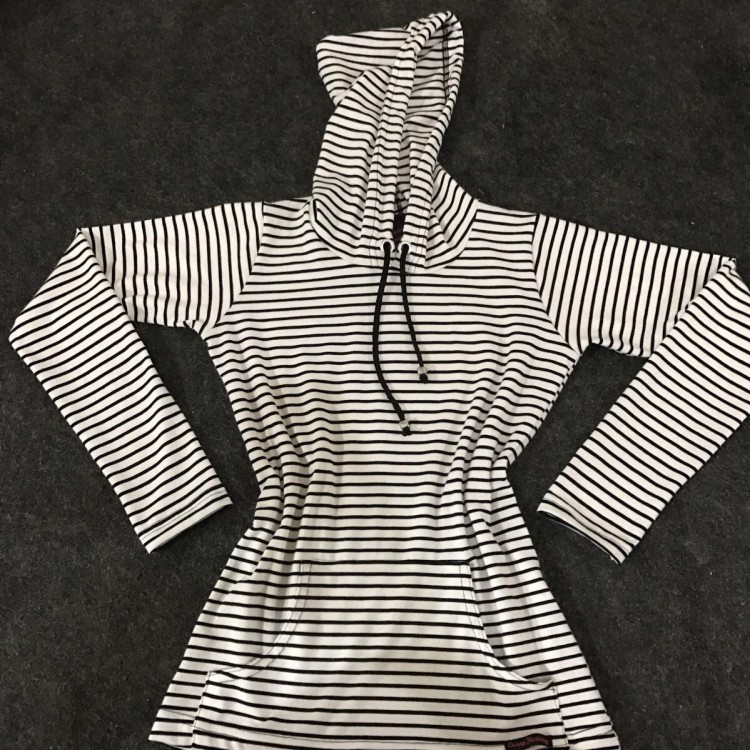 Blusa Manga Longa Canguru