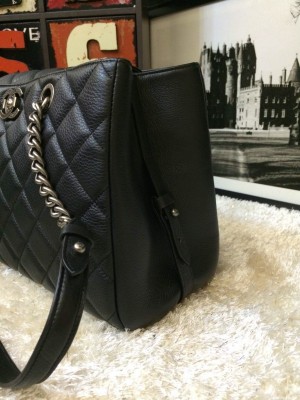 Chanel Shop 31cm Matelassé
