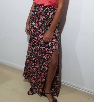 Saia estampada de malha, Tam M