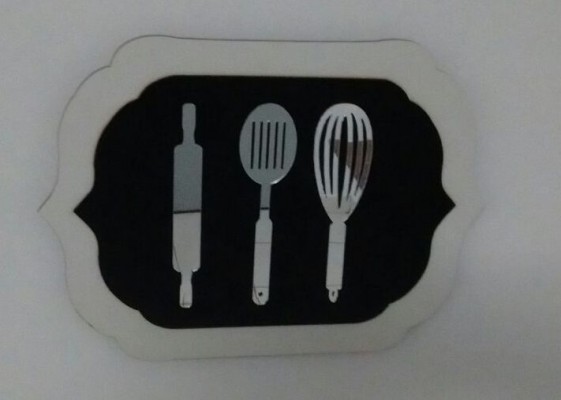QUADRO COM TALHERES